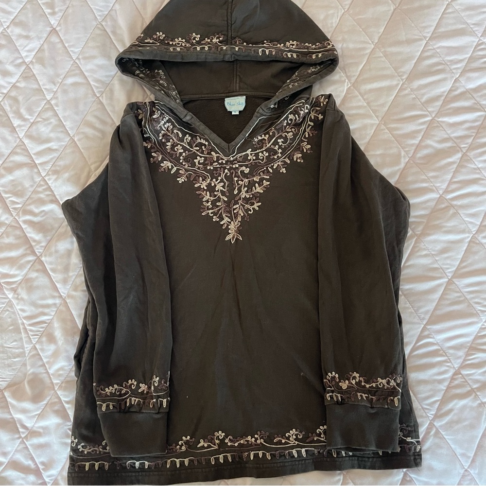 Blue Sky | Brown Embroidered Hoodie